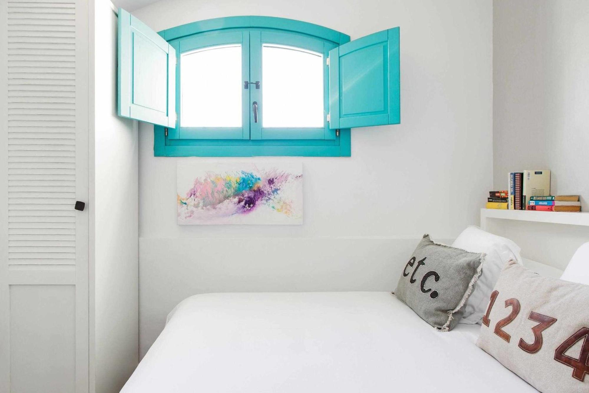 Revitalized Apartment In Historical Building Girona Exterior foto