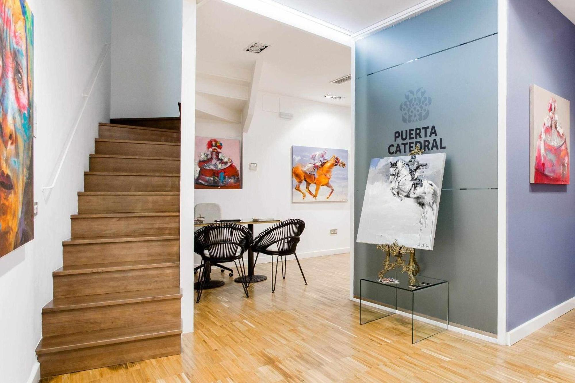 Revitalized Apartment In Historical Building Girona Exterior foto